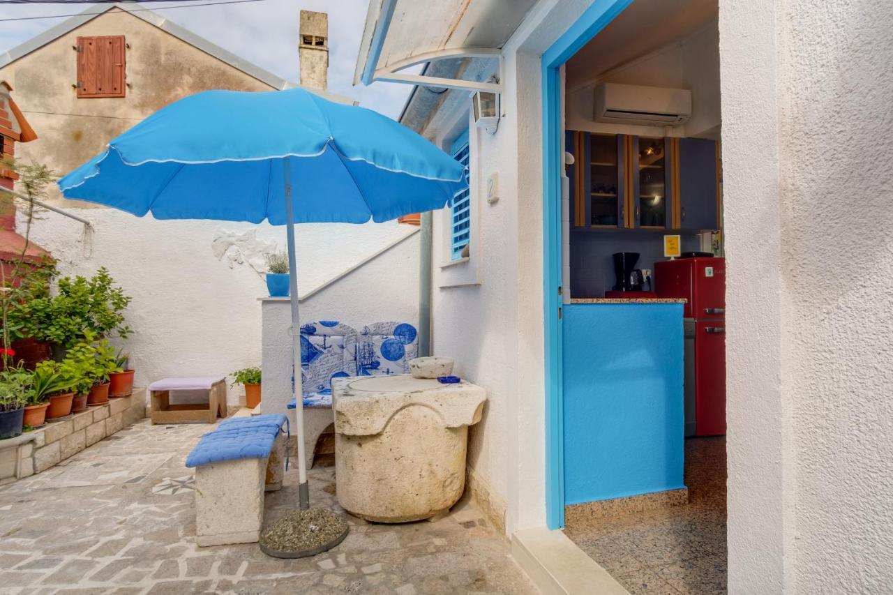 Apartments Kastel Veli Lošinj 外观 照片