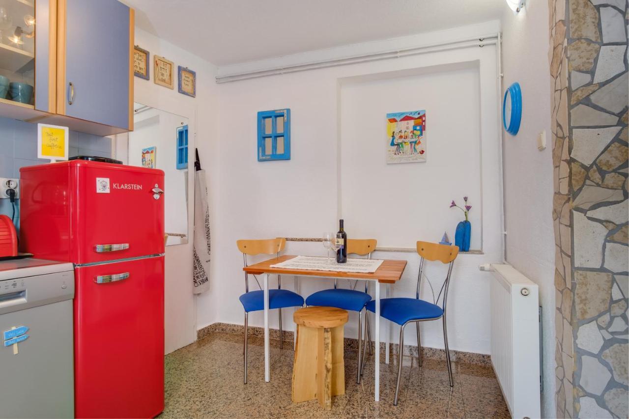 Apartments Kastel Veli Lošinj 外观 照片
